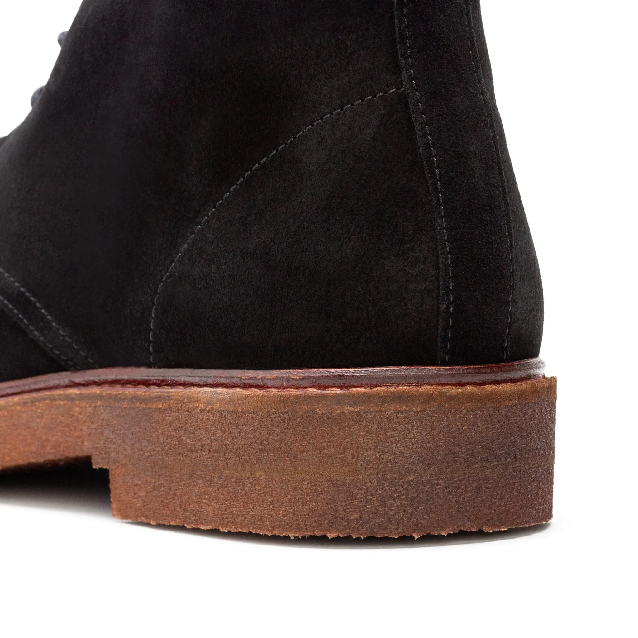 Chukka Leon Black Suede.1