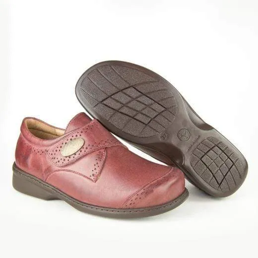 Portofino Women's Velcro Dress Shoes- Vino